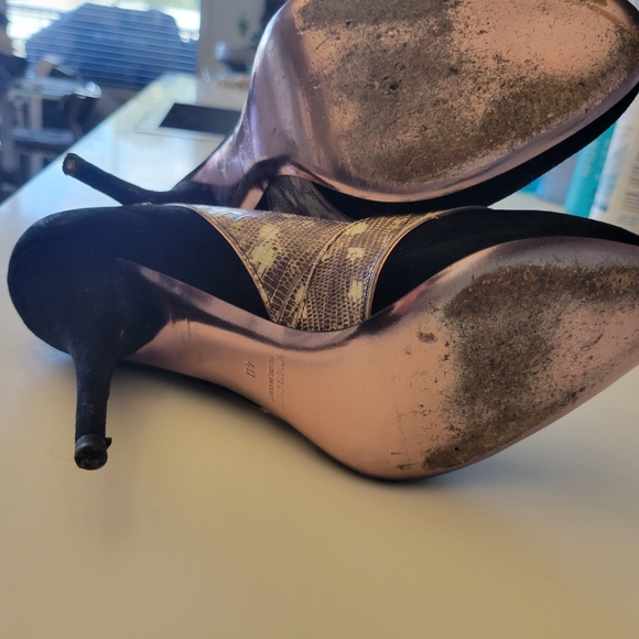 Miu Miu Black and Cream Heels - Picture 5 of 7